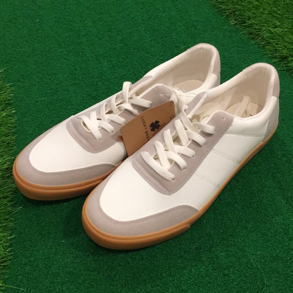 NWT! LUCKY BRAND mens Andrew neutral color block sneakers. Various sizes.
